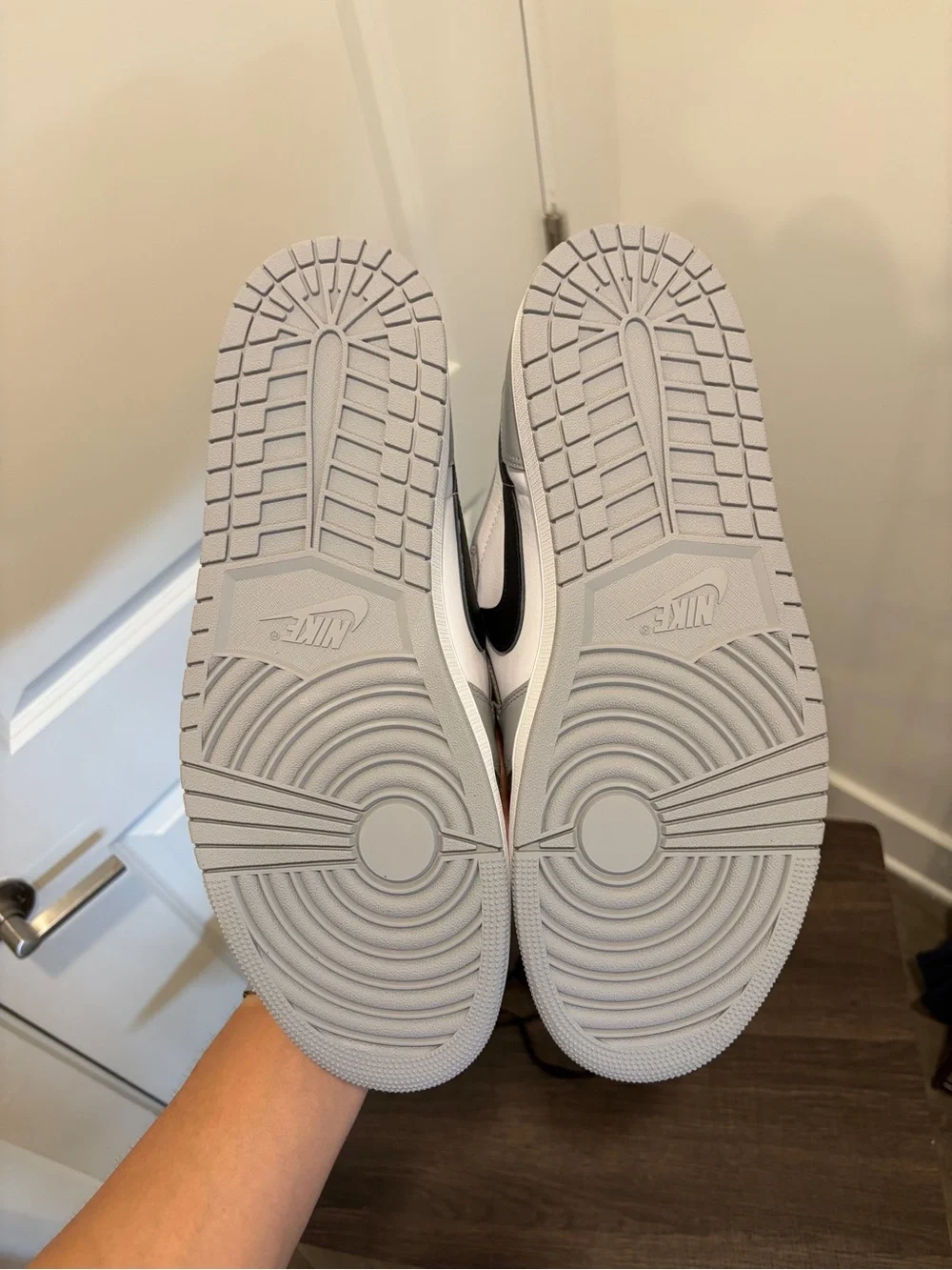 AJ1 Low OG Barons